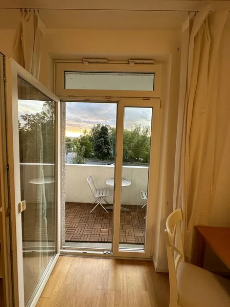 Möblierte 1-Zimmer-Wohnung mit Balkon und EBK in Tiergarten, Berlin — photo 1